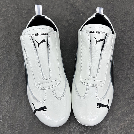 バレンシアガコピー Balenciaga SPEEDCAT ジョイントシリーズ ブラック&ホワイト 牛革スニーカー