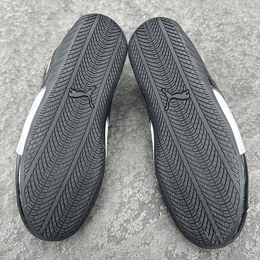 バレンシアガコピー Balenciaga SPEEDCAT ジョイントシリーズ ブラック&ホワイト 牛革スニーカー