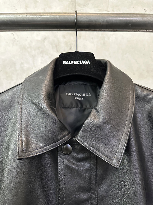 バレンシアガ Balenciaga バッジレザージャケット
