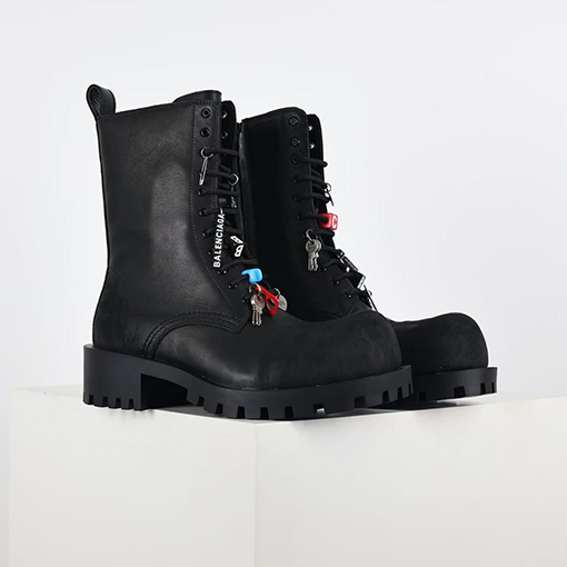 バレンシアガコピー BALENCIAGA Men's Leather boots バックル装飾シリーズ ビッグヘッドマーティンブーツ