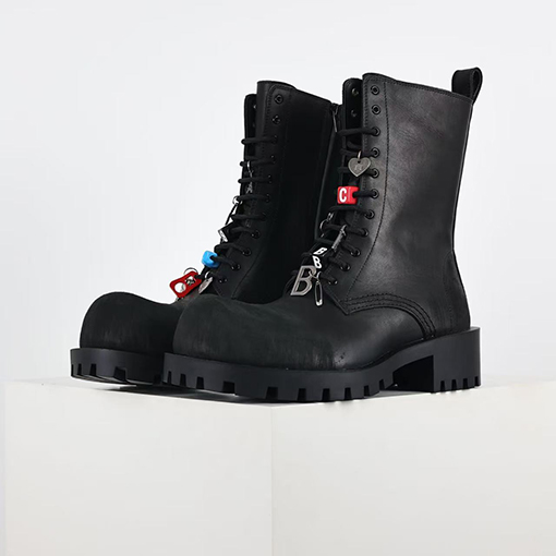 バレンシアガコピー BALENCIAGA Men's Leather boots バックル装飾シリーズ ビッグヘッドマーティンブーツ