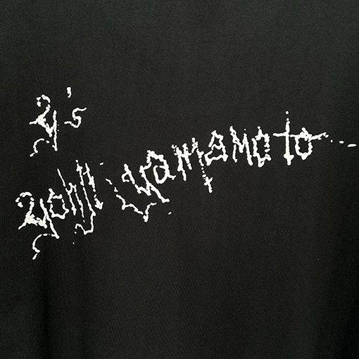 シュプリーム × Yohji Yamamotoスーパーコピー Y’S THINKER TEE ロックプリント半袖Tシャツ