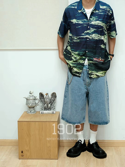 シュプリーム SUPREME 小さな船と波の半袖シャツ
