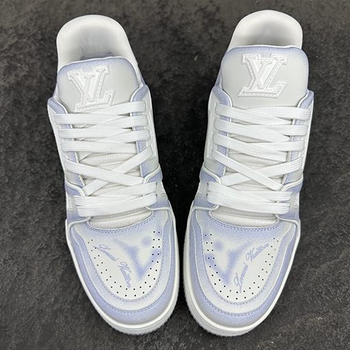 ルイヴィトンスーパーコピー LV Trainer 限定スニーカー