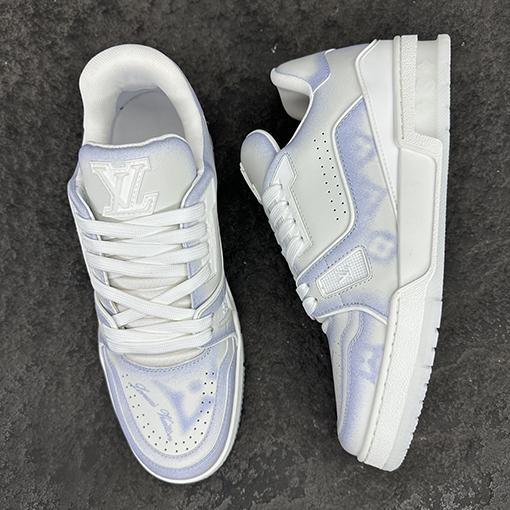 ルイヴィトンスーパーコピー LV Trainer 限定スニーカー