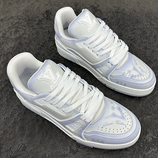 ルイヴィトンスーパーコピー LV Trainer 限定スニーカー