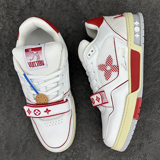 ルイヴィトンスーパーコピー LV Trainer レトロなバスケットボール風スニーカー