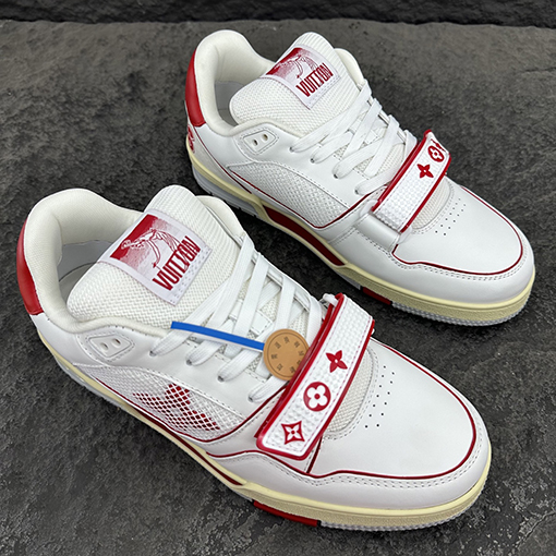 ルイヴィトンスーパーコピー LV Trainer レトロなバスケットボール風スニーカー