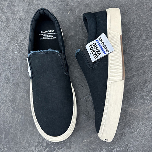 バレンシアガ PARIS SLIP ON GRAFFITI ウェアスタイルホワイトブラックカップルスニーカー