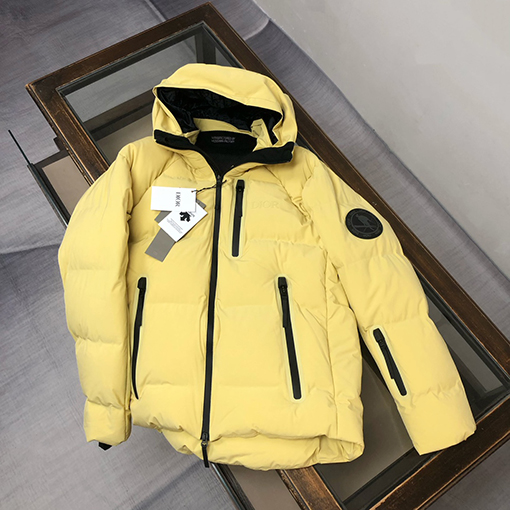 Dior X Descente Nantu コラボレーションダウンスキージャケット