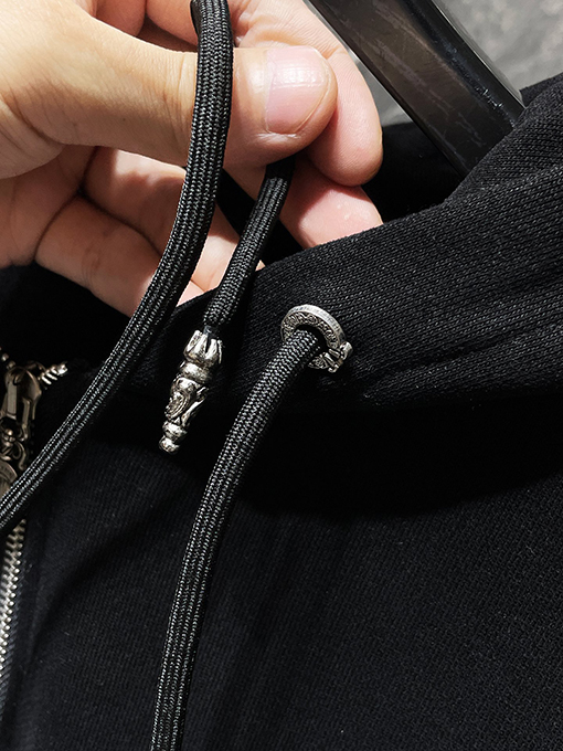 クロムハーツ ダブルアームとバックにクロス刺繍パッチワークレザーのジップアップスパーカー