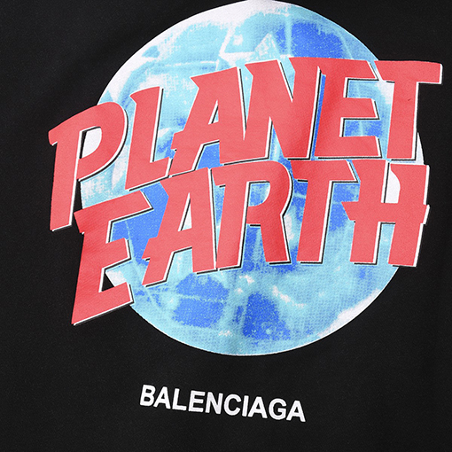 バレンシアガスーパーコピー Planet Earth 洗えるダメージジッパーパーカー