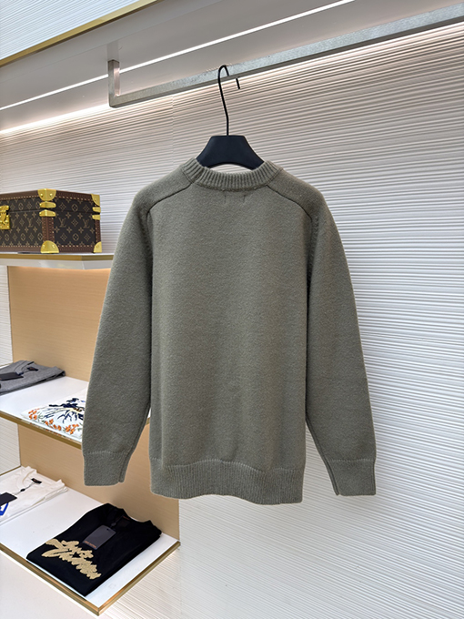 セリーヌスーパーコピー 新しくファッショナブルな凱旋門の刺繍ロゴニットウェア