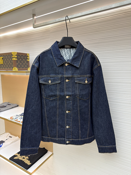 ディオールスーパーコピー 新しいモノグラムプリントのデニムジャケット