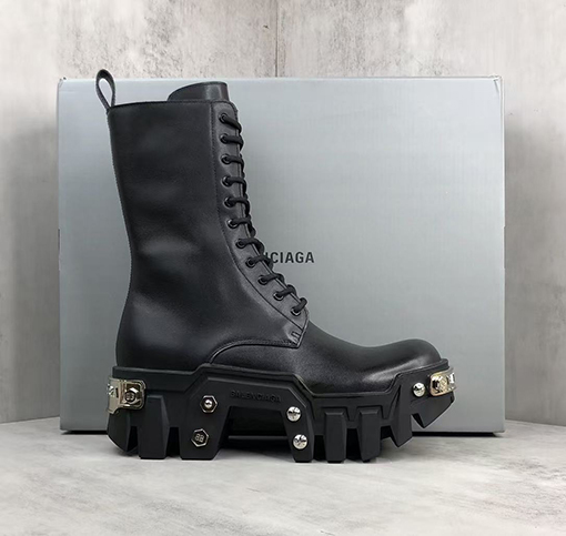 バレンシアガスーパーコピー Balenciaga bulldozer ブルドーザーダービーブーツ