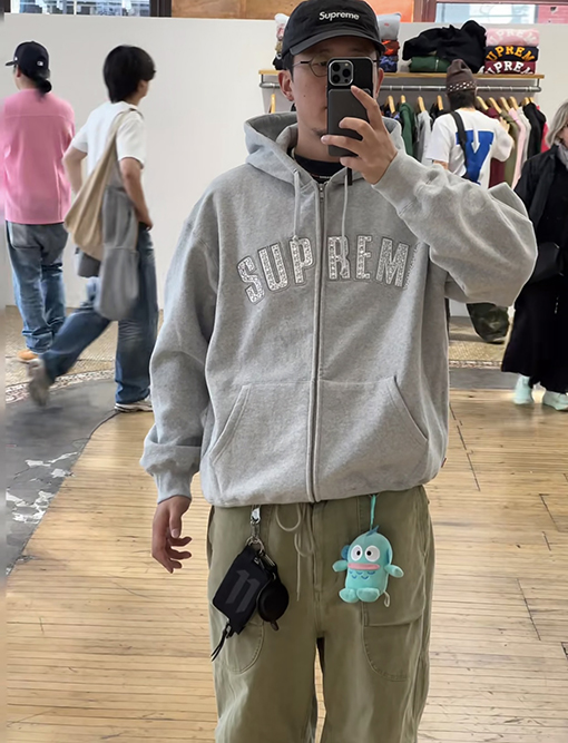 シュプリームコピー x B.B.SIMON ZIP UP HOODED コラボレーション スワロフスキー人気の迷彩 ジップパーカー