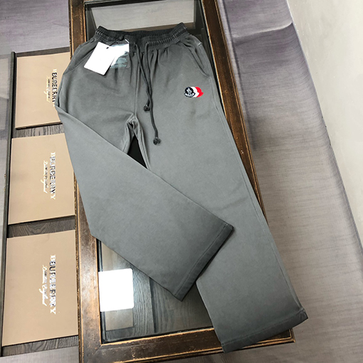 モンクレールスーパーコピー ウォッシュドストレートレッグスウェットパンツ