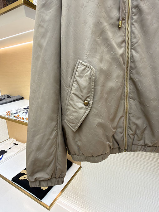 ルイヴィトン 新しいエンボスのコットンパッド入りジャケット