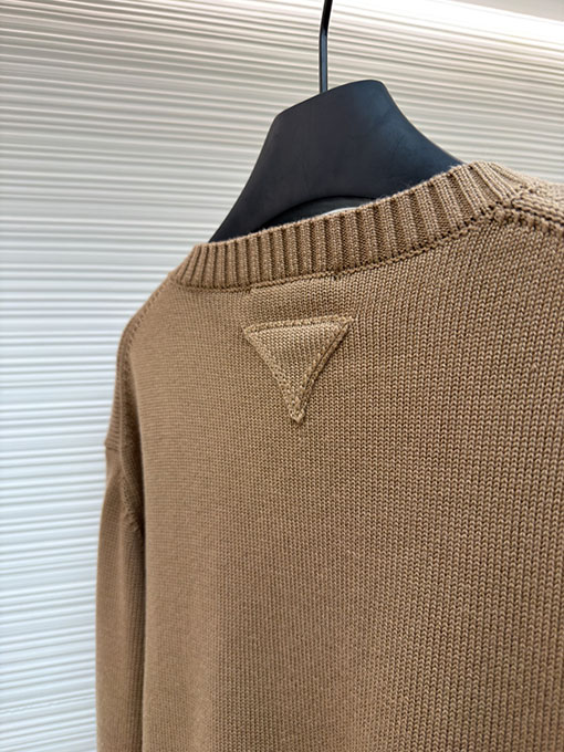 プラダ クルーネックシングルブレストカシミアカーディガン