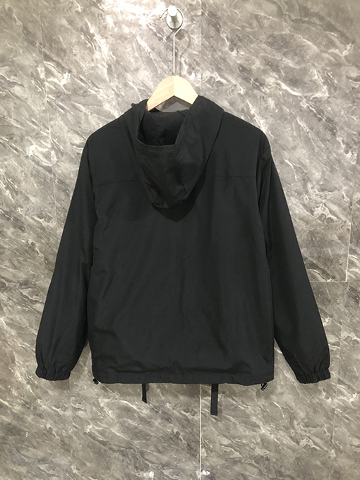プラダスーパーコピー 新しいランウェイジャケット