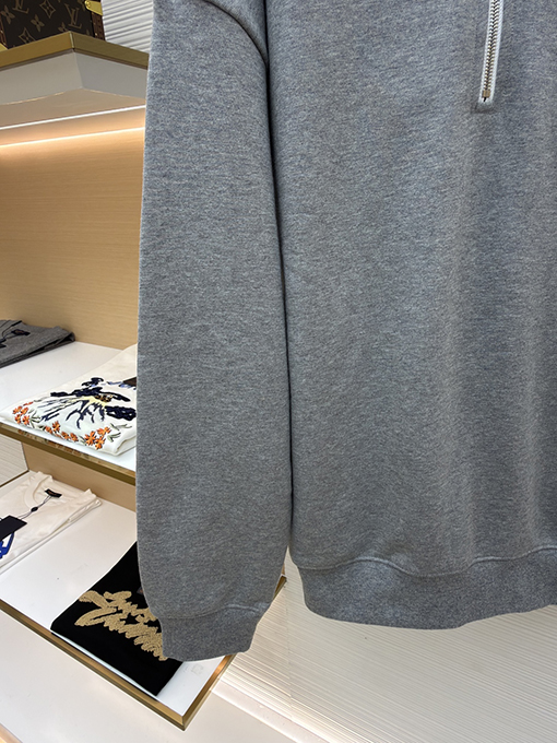 ディオールスーパーコピー 刺繍入りグレーのスウェットシャツ