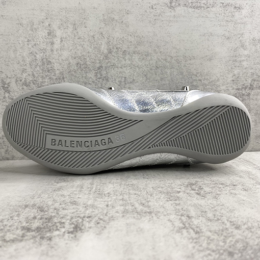 バレンシアガ Balenciaga パンクスタイルのレースアップフラットシューズ