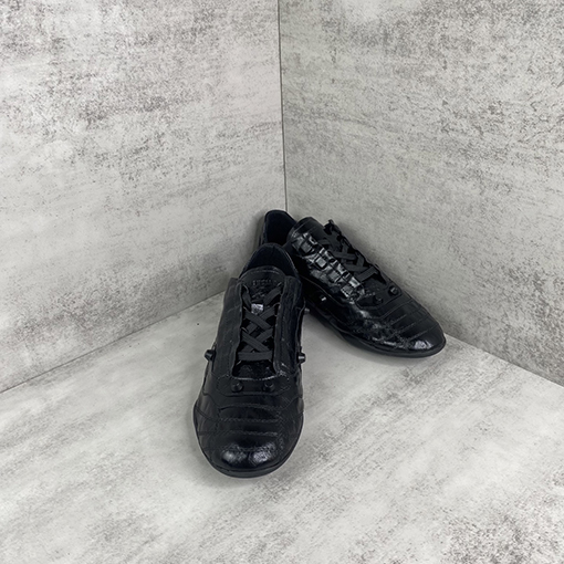 バレンシアガ Balenciaga パンクスタイルのレースアップフラットシューズ