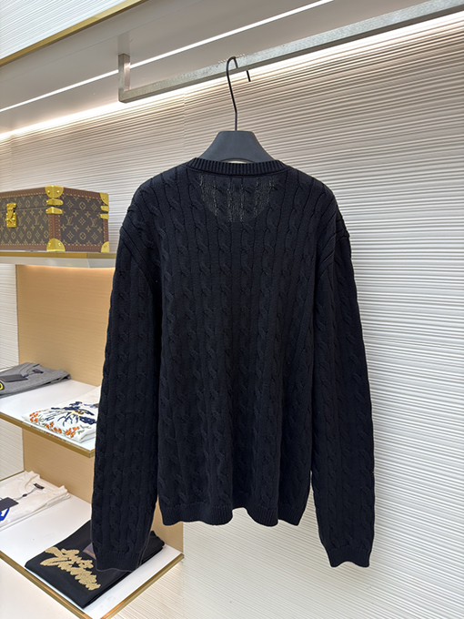 ロエベ 刺繍カーディガン