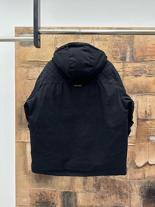 グッチ 新しい綿入りジャケット