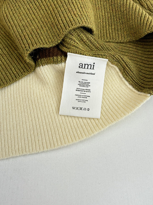 アミ テリー刺繍Vネックカラーブロックニットセーター
