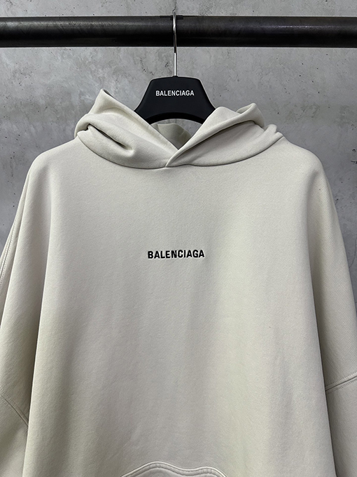 バレンシアガスーパーコピー Balenciaga ロゴ刺繍パーカー