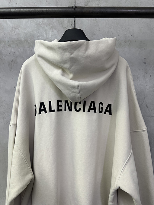 バレンシアガスーパーコピー Balenciaga ロゴ刺繍パーカー
