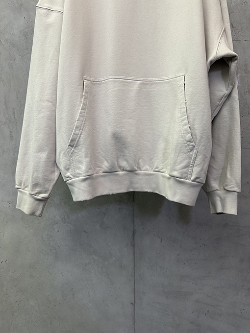 バレンシアガ Balenciaga ロゴグラフィティプリントパーカー