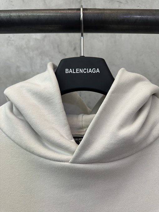 バレンシアガ Balenciaga ロゴグラフィティプリントパーカー