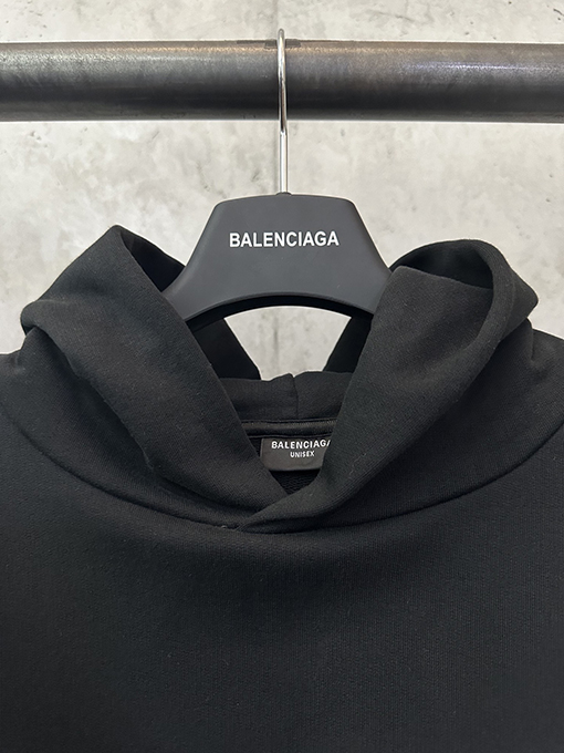 バレンシアガ Balenciaga ロゴグラフィティプリントパーカー