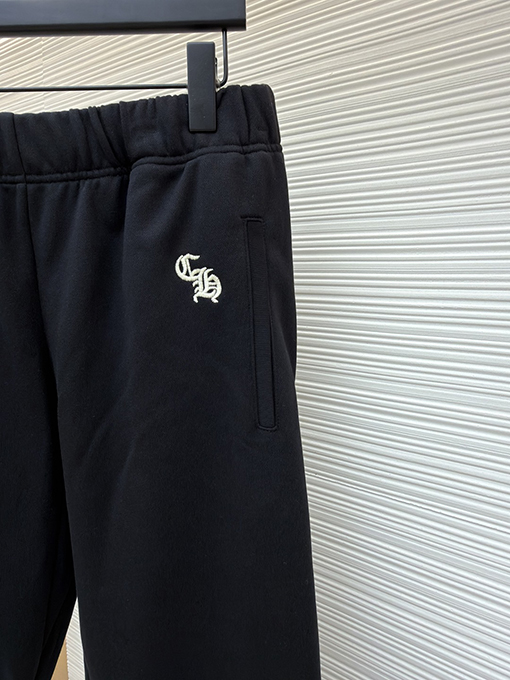 クロムハーツ 刺繍入りカジュアルパンツ