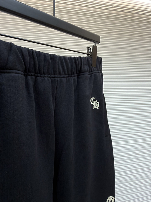 クロムハーツ 刺繍入りカジュアルパンツ