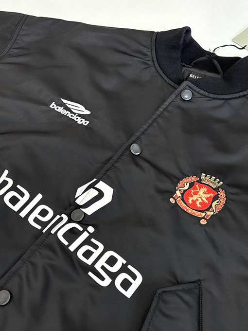 Balenciaga × Manchester United マンチェスターユナイテッド番号10フットボールスナップオン ジャケッ