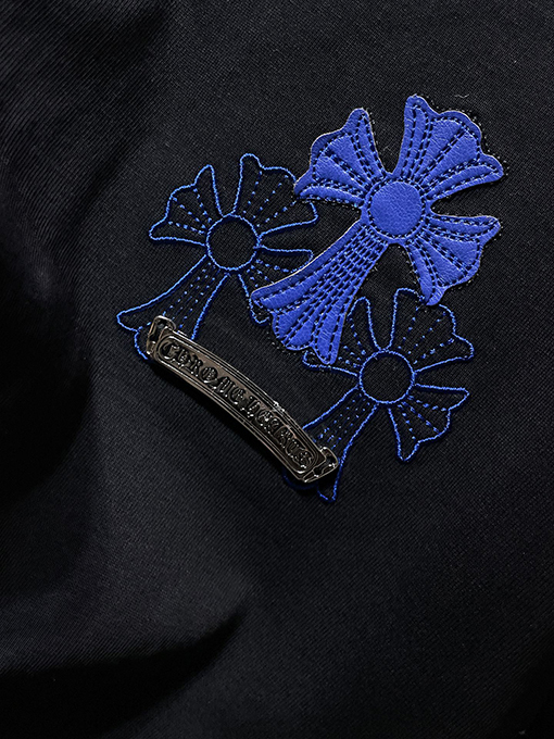 クロムハーツ 腕にサンスクリット青いクロス馬蹄形の刺繍長袖シャツ