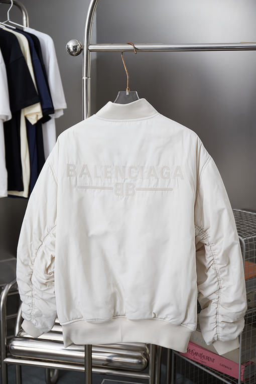 バレンシアガ Balenc1aga アルファベットロゴ刺繍 中綿フライトジャケット