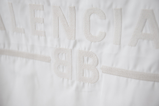 バレンシアガ Balenc1aga アルファベットロゴ刺繍 中綿フライトジャケット