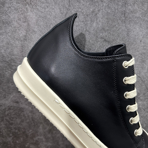 リックオウエンス Rick Owens Vintage Low-Top Sneakers ダークカラーのハイストリートけカジュアルスポーツスニーカー
