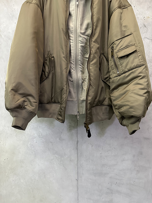 バレンシアガ Bomber 厚のダブルレイヤージャケット