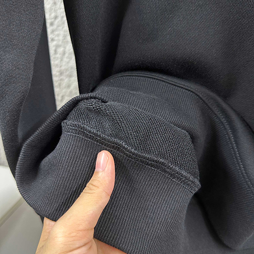 ディオール クラシックビーCDシンプル刺繍クルーネックスウェットシャツ
