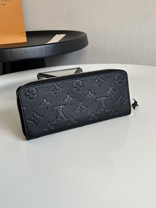 ルイヴィトン Monogram Empreinte クラシックなクレマンス ウォレット M60171