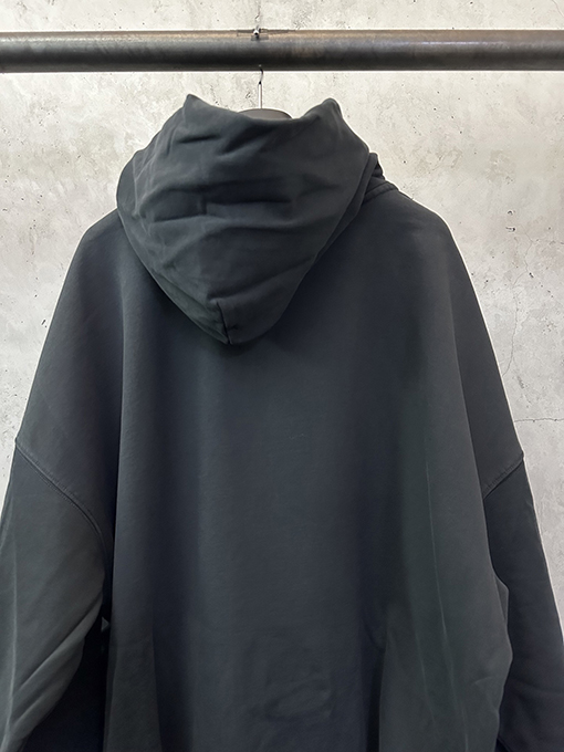 バレンシアガ Balenciaga けたコカコーラのグラフィティプリントパーカー