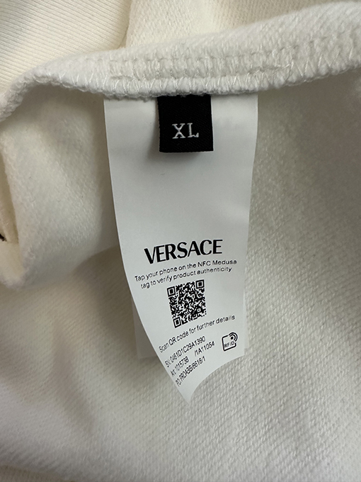 ヴェルサーチ VERSACE 刺繍りのフード付きスウェットシャツ