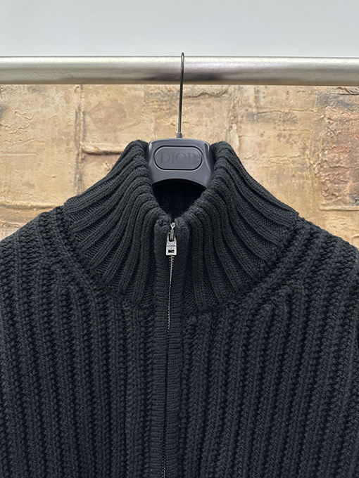 アクネストゥディオズ Acne Studios 刺繍りジッパーセーター