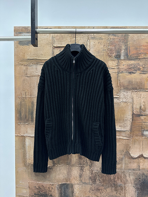 アクネストゥディオズ Acne Studios 刺繍りジッパーセーター