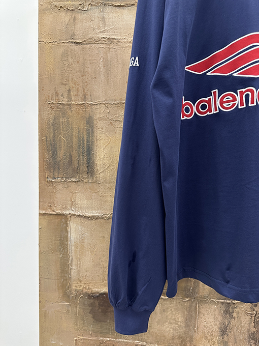 バレンシアガ Balenc1aga アメリカンフットボールの長袖シャツ